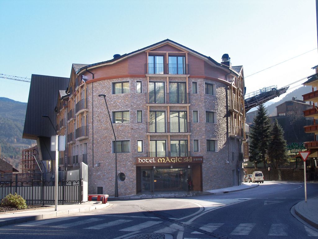 Hotel Magic Ski La Massana Exterior photo